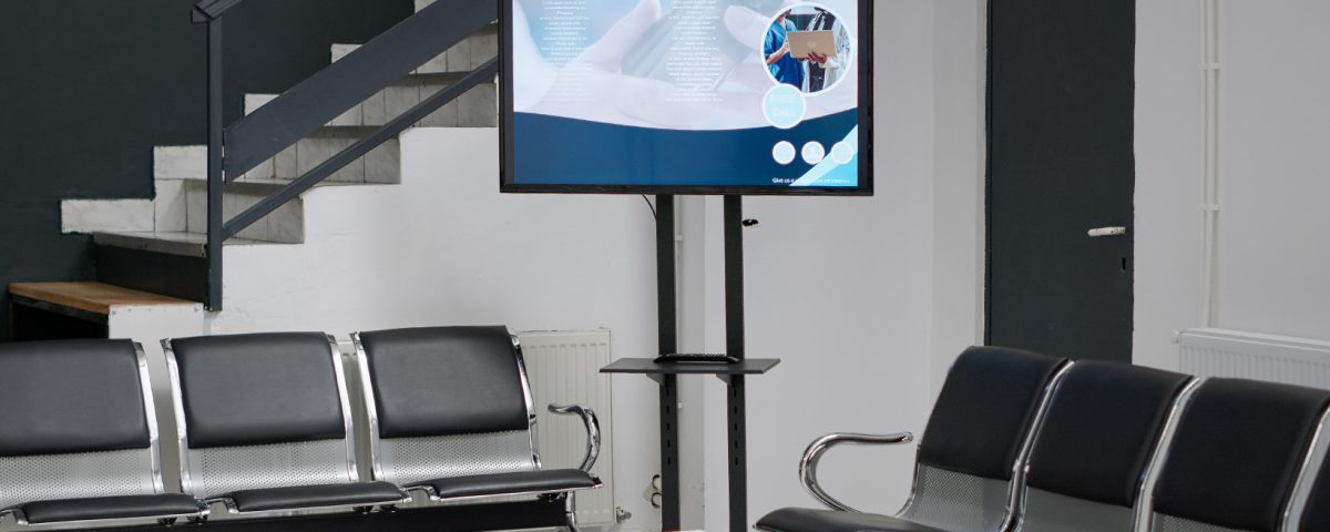 Sala de espera do hospital com Digital Signage